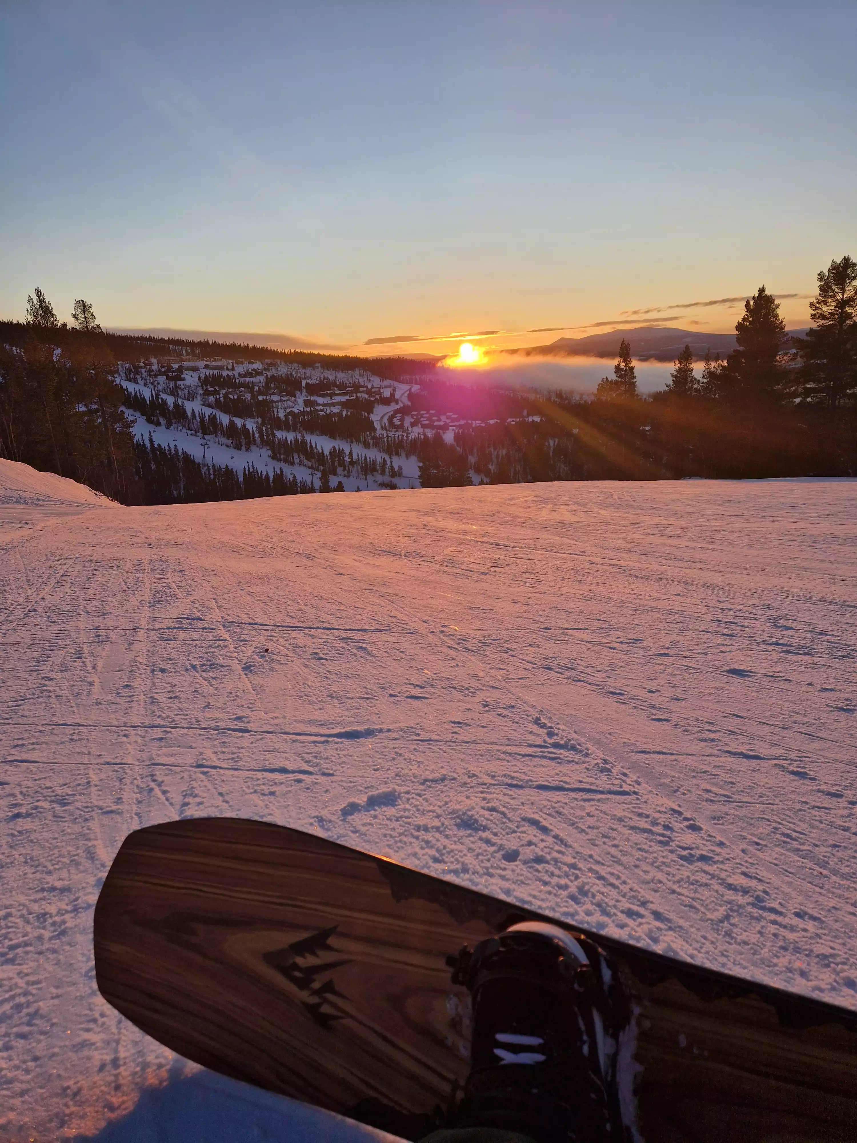 Åkning i solnedgång